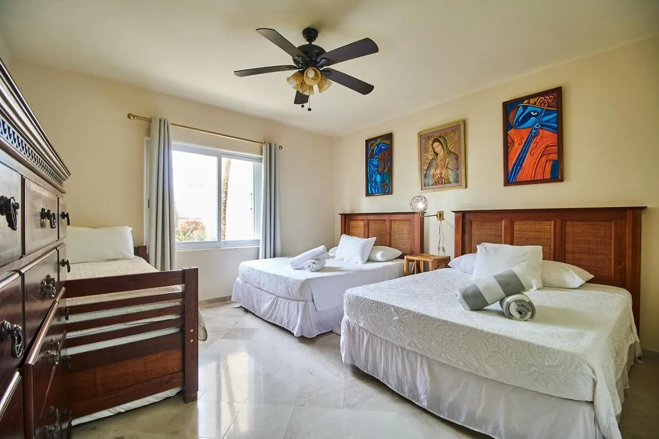 Beachfront Appt W/Amazing Pool In Puerto Aventuras